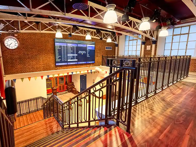 Immersive Experiences | A picture from the Paddington Station