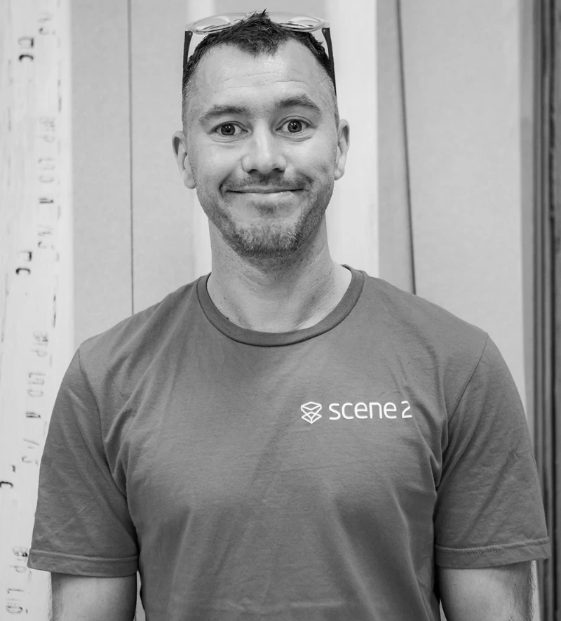 Experiential Marketing | Scene2 male employee