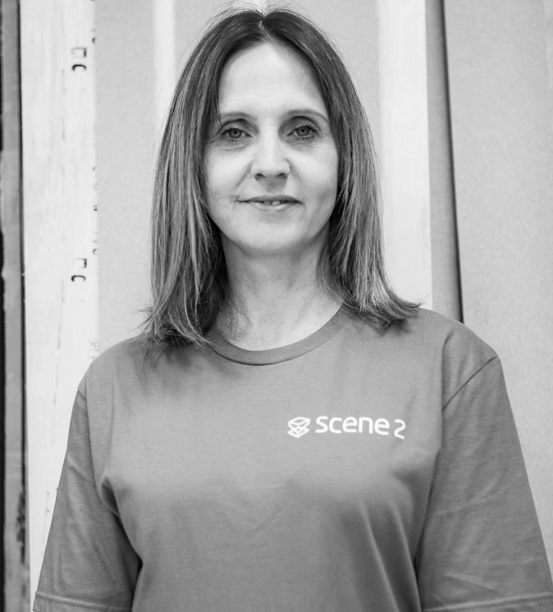 Experiential Marketing | Scene2 female employee